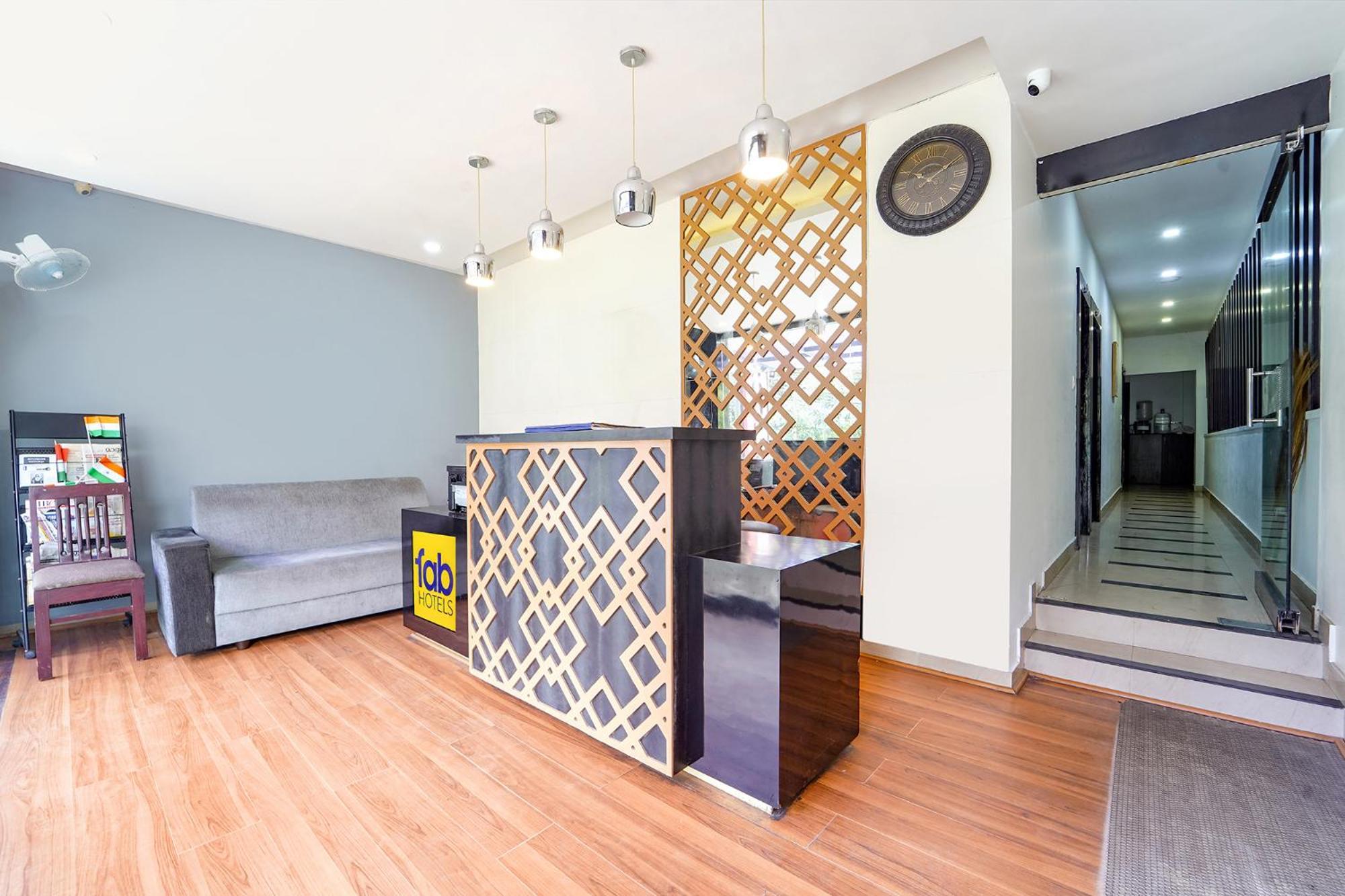 Fabhotel Qube - 800M From Ernakulam Junction South Railway Station Kochi Zewnętrze zdjęcie